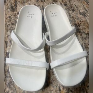 A New Day Nadine Skinny Strap Sandals White 7